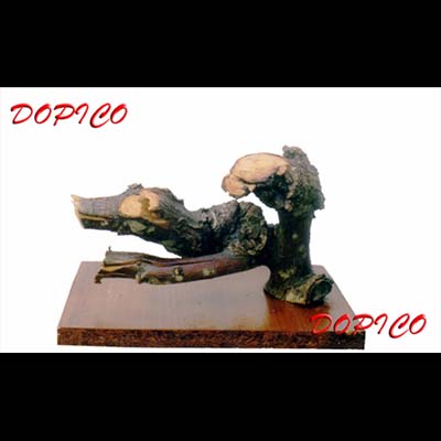 
                                    
											Dimensiones: 22 x 14 x 10 cm</br>
                                    Material: Madera.</br>
Referencia: CUADROS0241